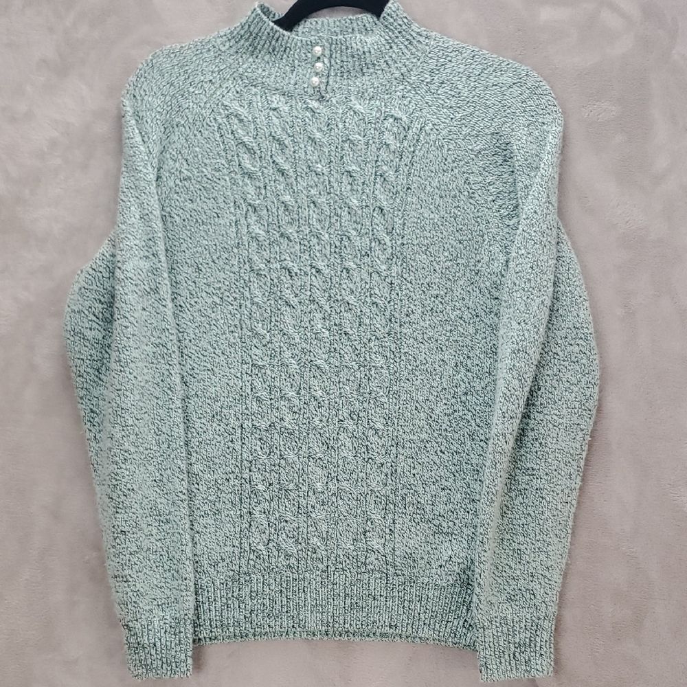 JENNIFER MOORE | MEDIUM WOMENS | LONG SLEEVE SWEATER in MINT GREEN